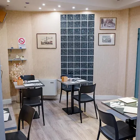 Hotel Centrale 호텔 3*