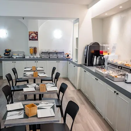 Hotel Centrale فندق بولونيا