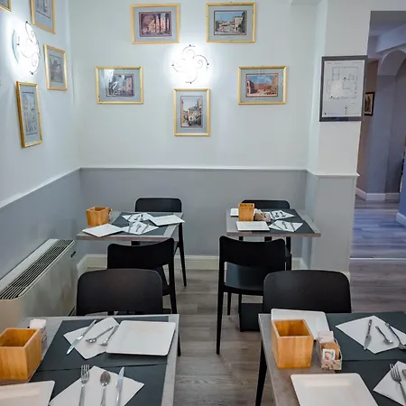 Hotel Centrale بولونيا