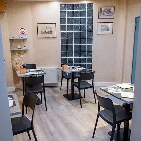 فندق Hotel Centrale